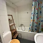 Lumineux Appartement - Quartier Louise