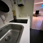 Lumineux Appartement - Quartier Louise